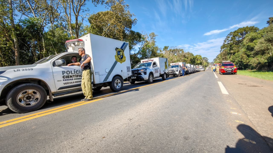 Acidente mobiliza operação especial.