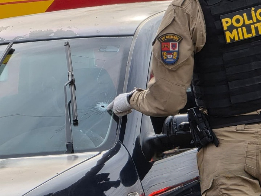  Jovem de 23 anos é perseguido e morto a tiros.