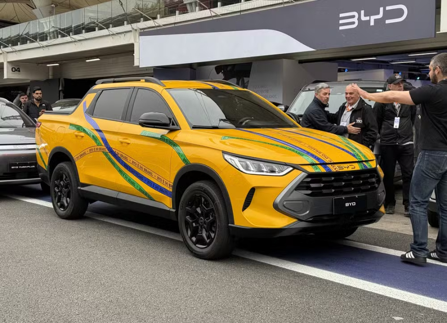 BYD mostra sua picape híbrida Mako 