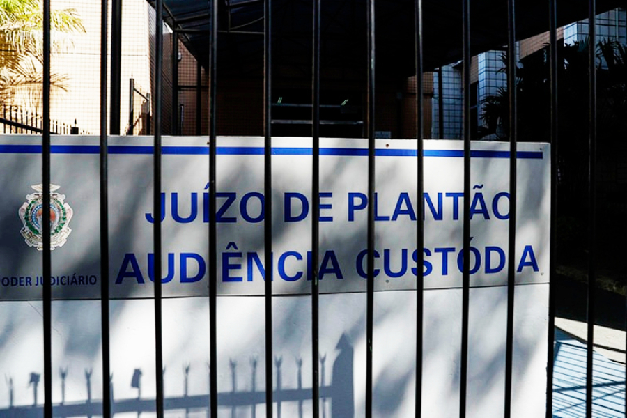 Projetos ampliam restrições à liberdade provisória