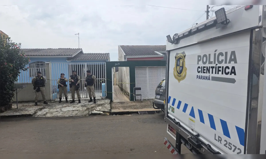Homem encontrado morto em pensionato.