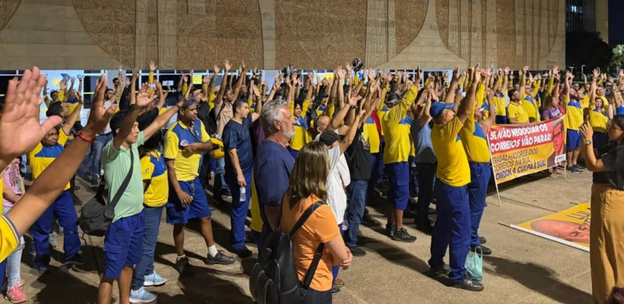 Correios deve manter 80% do efetivo na greve.