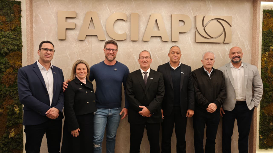 Requião Filho apresenta propostas na FACIAP.