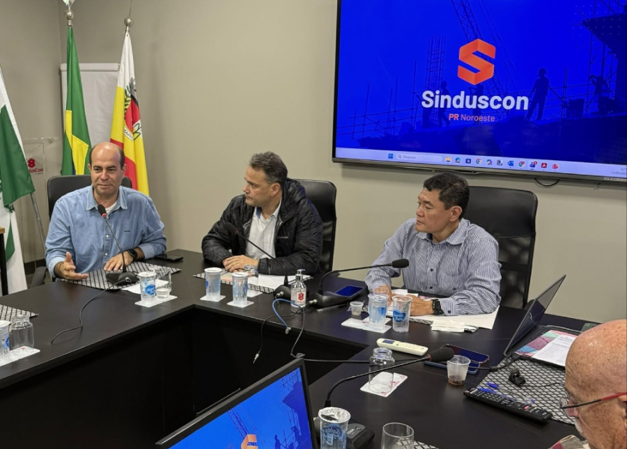 Sinduscon reúne Evandro Araújo, Seconci e Sebrae