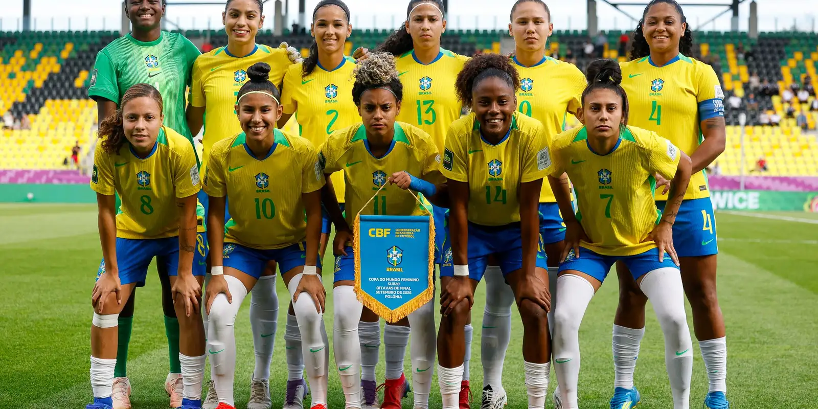 Thais brilha nos pênaltis e Brasil segue na Copa