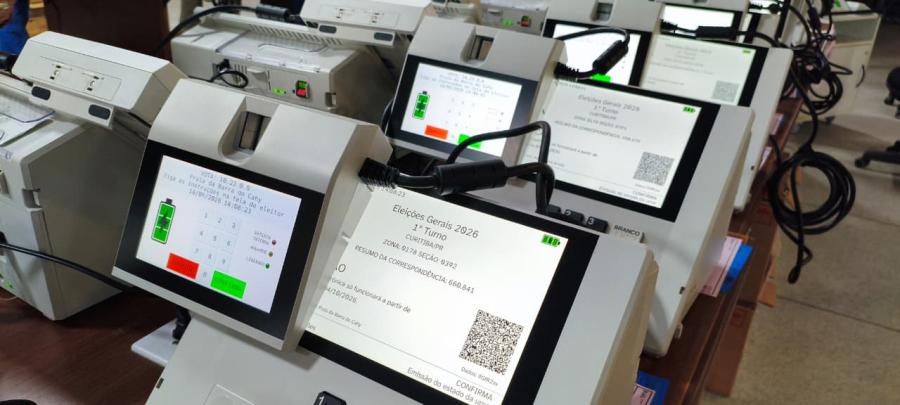 TRE-PR inicia preparação das urnas