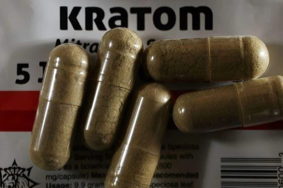Kratom, a 'heroína dos postos de gasolina'.