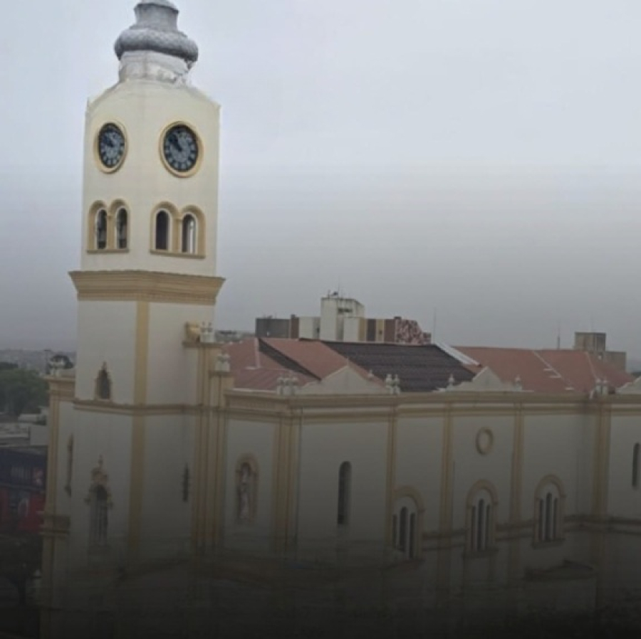 Catedral de Apucarana segue interditada. 