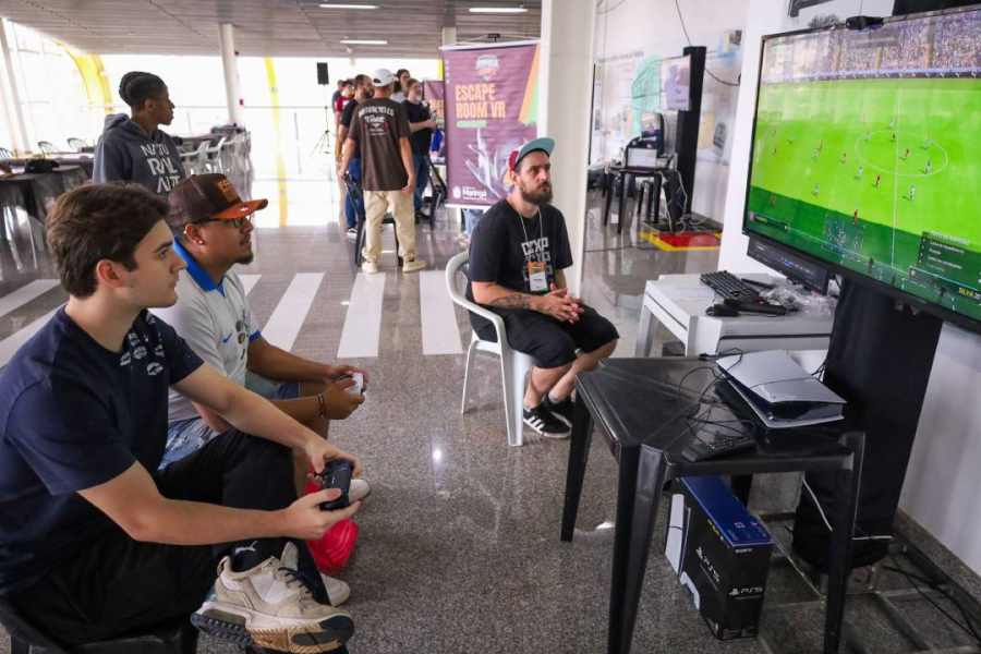 Maringá terá final de campeonato de CS2.