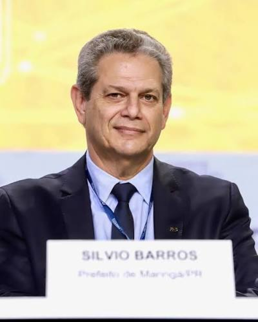 Silvio Barros reassume Prefeitura de Maringá