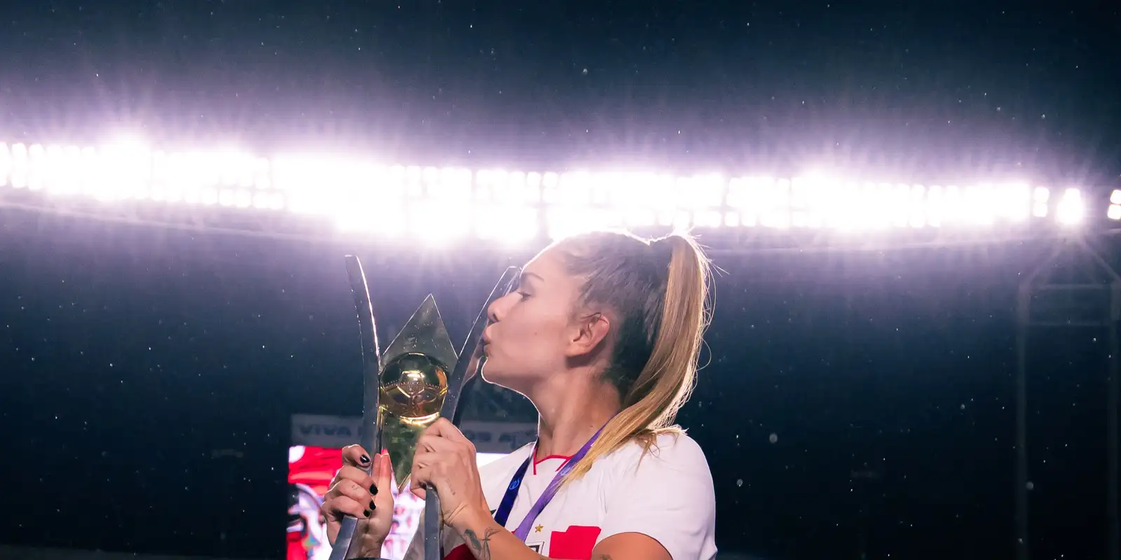 Carol Gil é convocada para amistosos da seleção