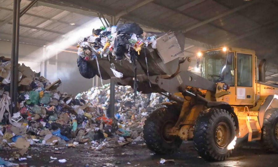 121 Toneladas de lixo reciclável foram para Aterro Sanitário.
