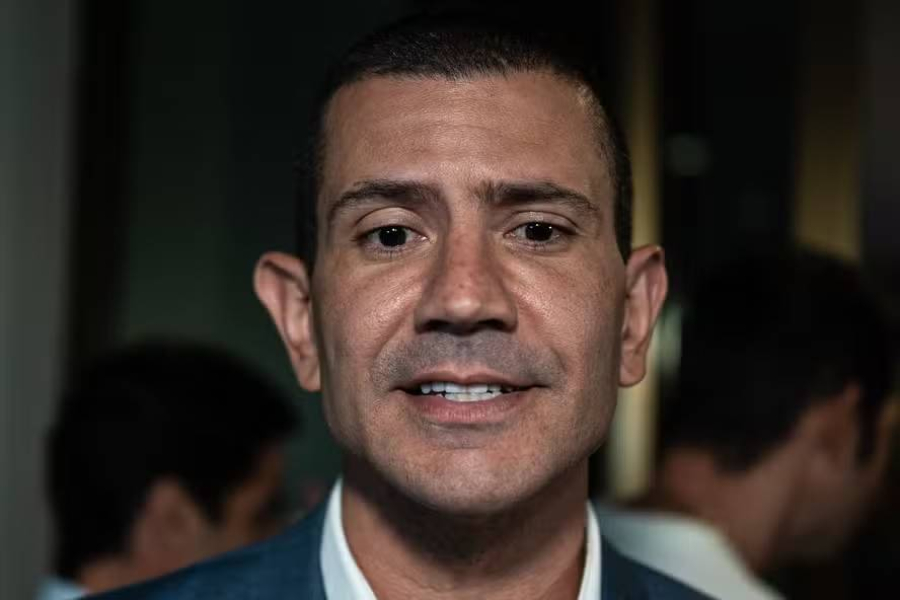 Rio de Janeiro tem governador investigado antes da posse.