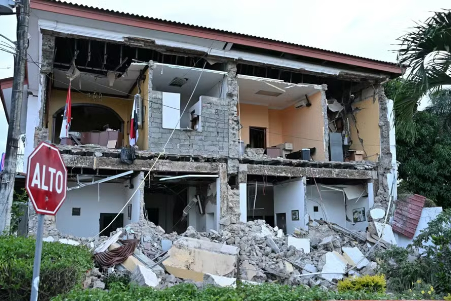  Terremoto no Panamá deixa cidades isoladas.
