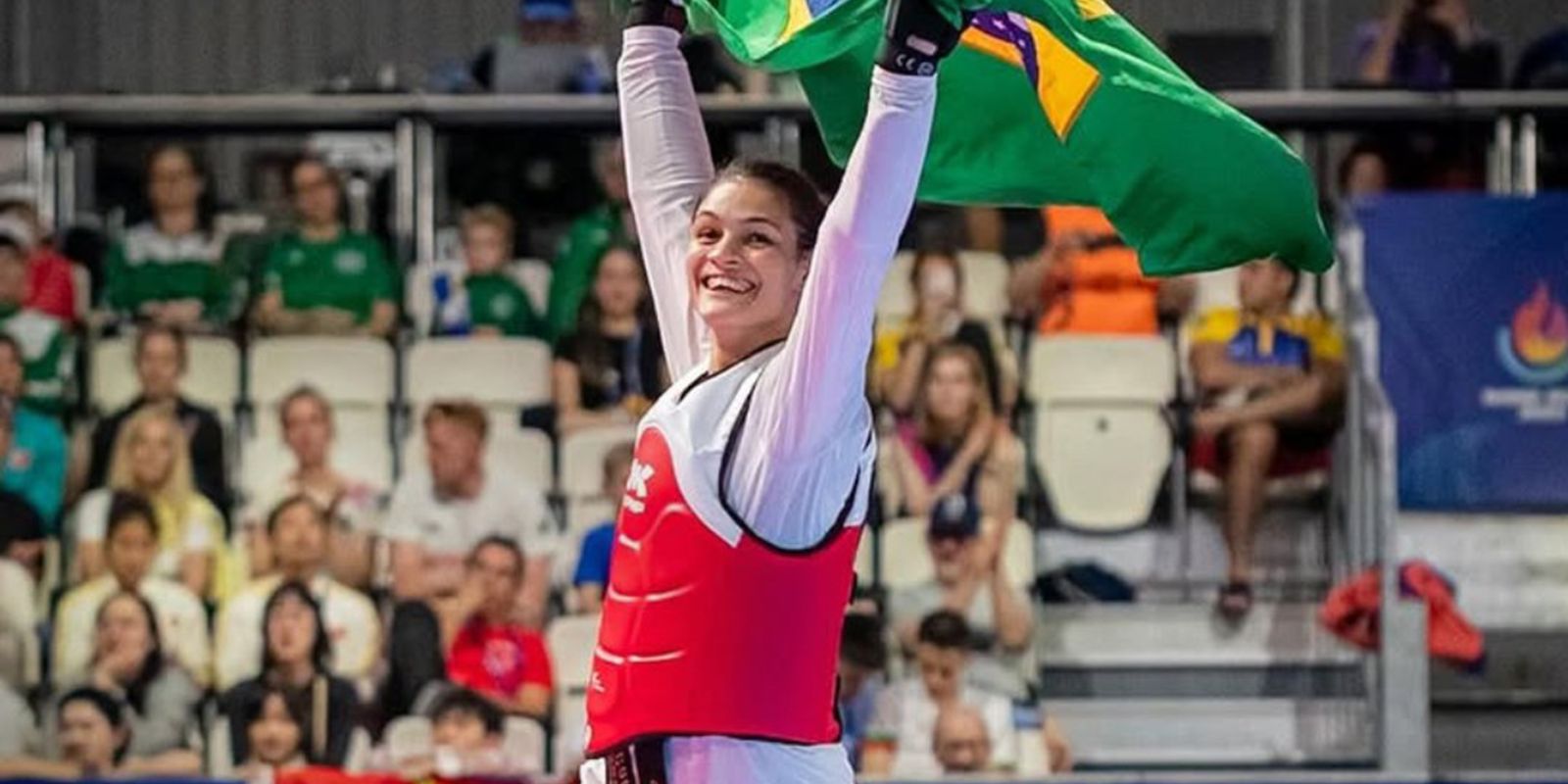 Maria Clara Pacheco é ouro em Grand Prix de taekwondo