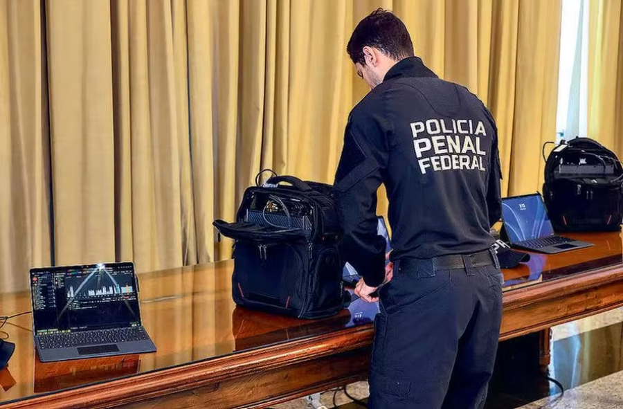 Bloqueio de celulares nos presídios fica mais ágil