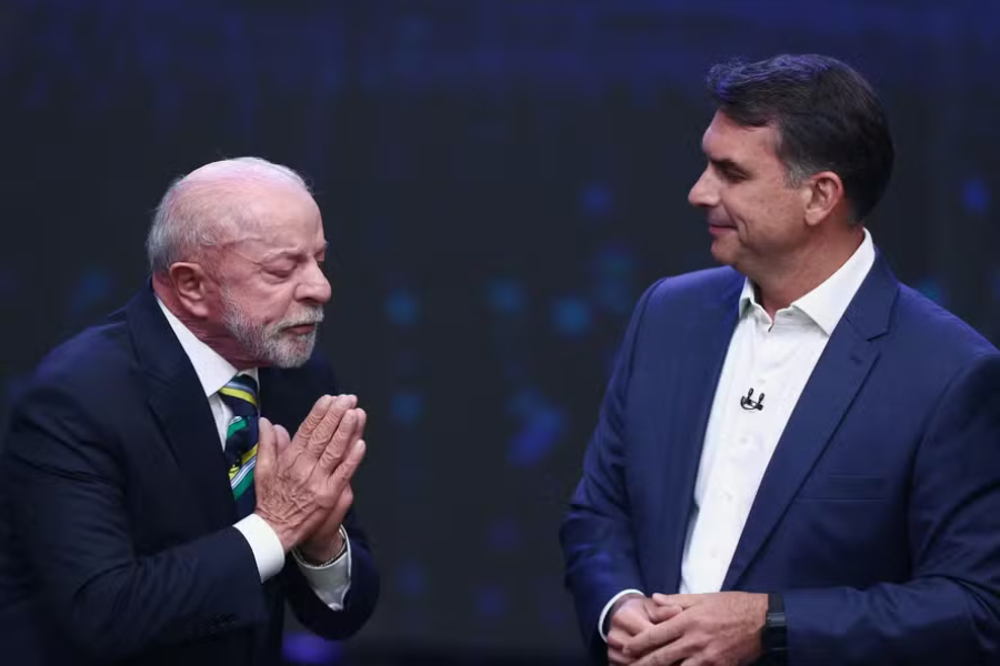 Flávio Bolsonaro surpreendeu Lula no debate, avalia jornalista Carlos Andreazza