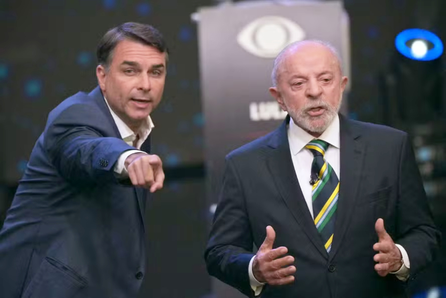 Flávio Bolsonaro tem 45% e Lula 44% a quatro dias do segundo turno