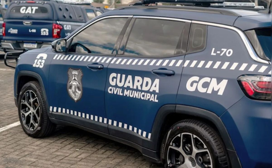 Pais viajam e encontram filha mantida em cárcere privado