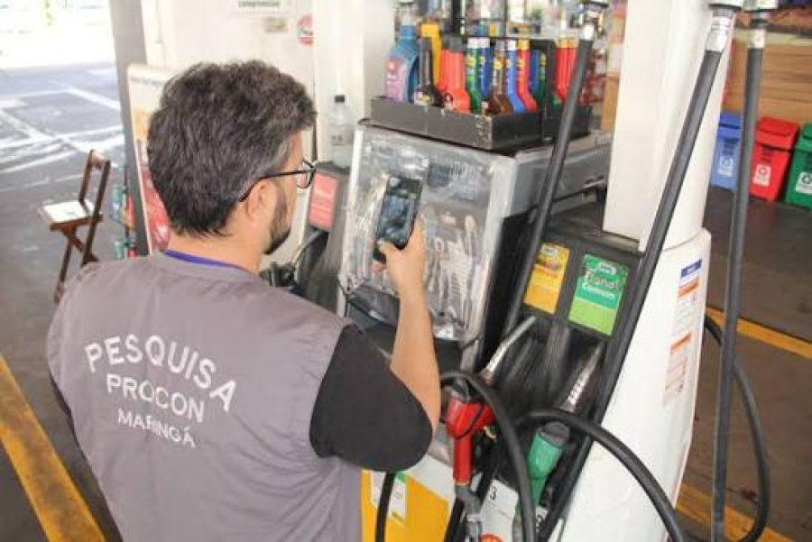 Gasolina varia até R$ 1,40 por litro em Maringá