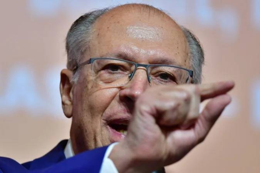 Alckmin pode assumir Fazenda para acalmar o mercado.