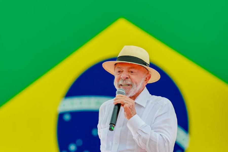 Presidente Lula completa 81 anos nesta terça-feira (27)