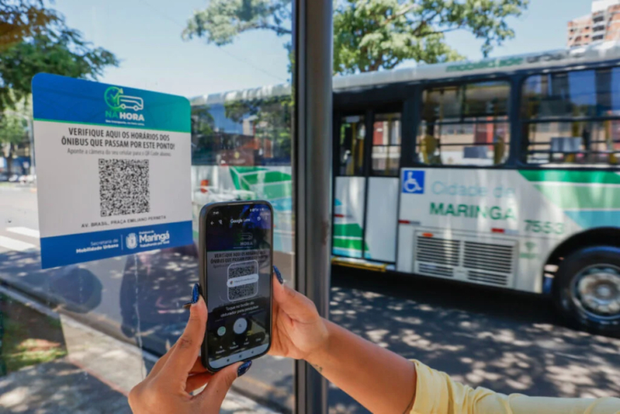 Passageiros de Maringá já podem consultar as 66 linhas de ônibus pelo celular;