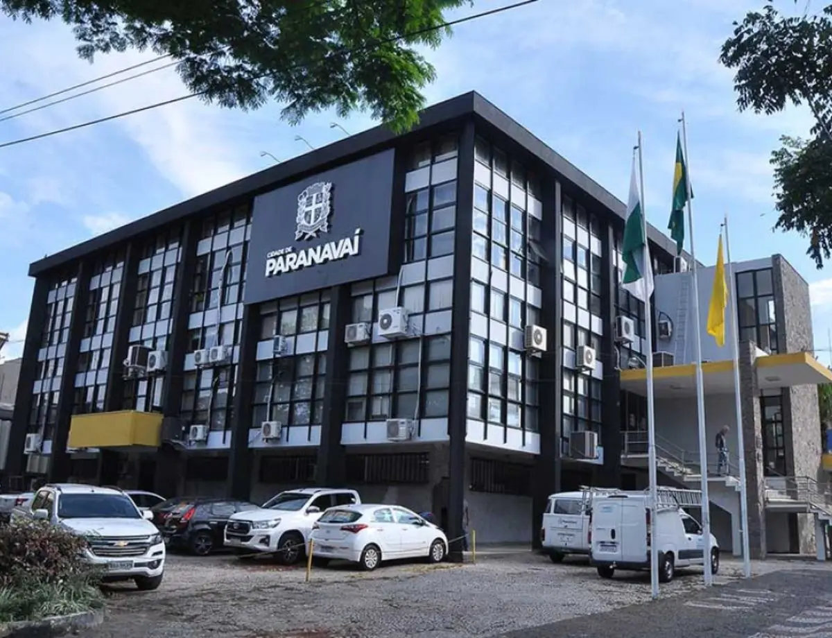 Paranavaí anuncia concurso público com 86 vagas