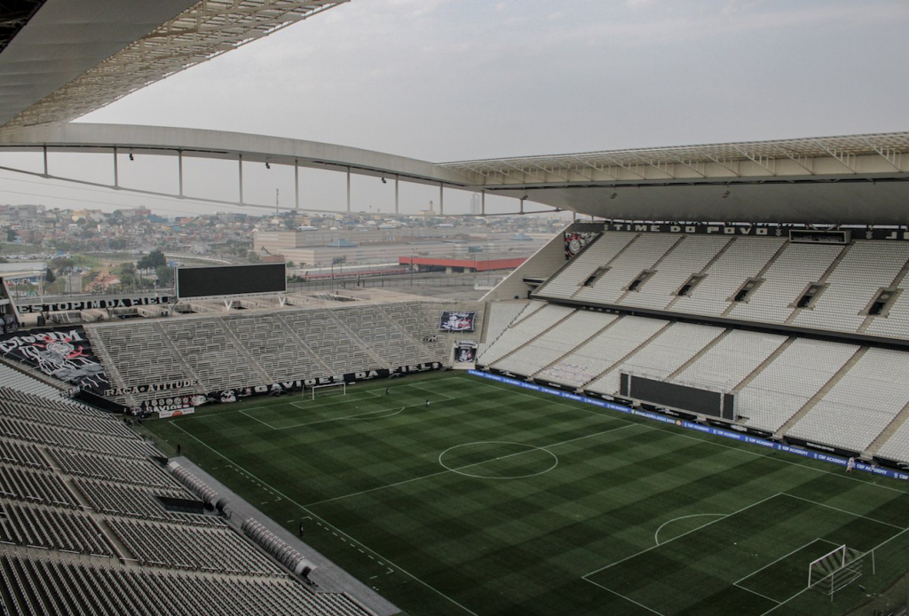 Corinthians publica balanço e confirma déficit de R$ 181,7 milhões e dívida em R$ 2,4 bi