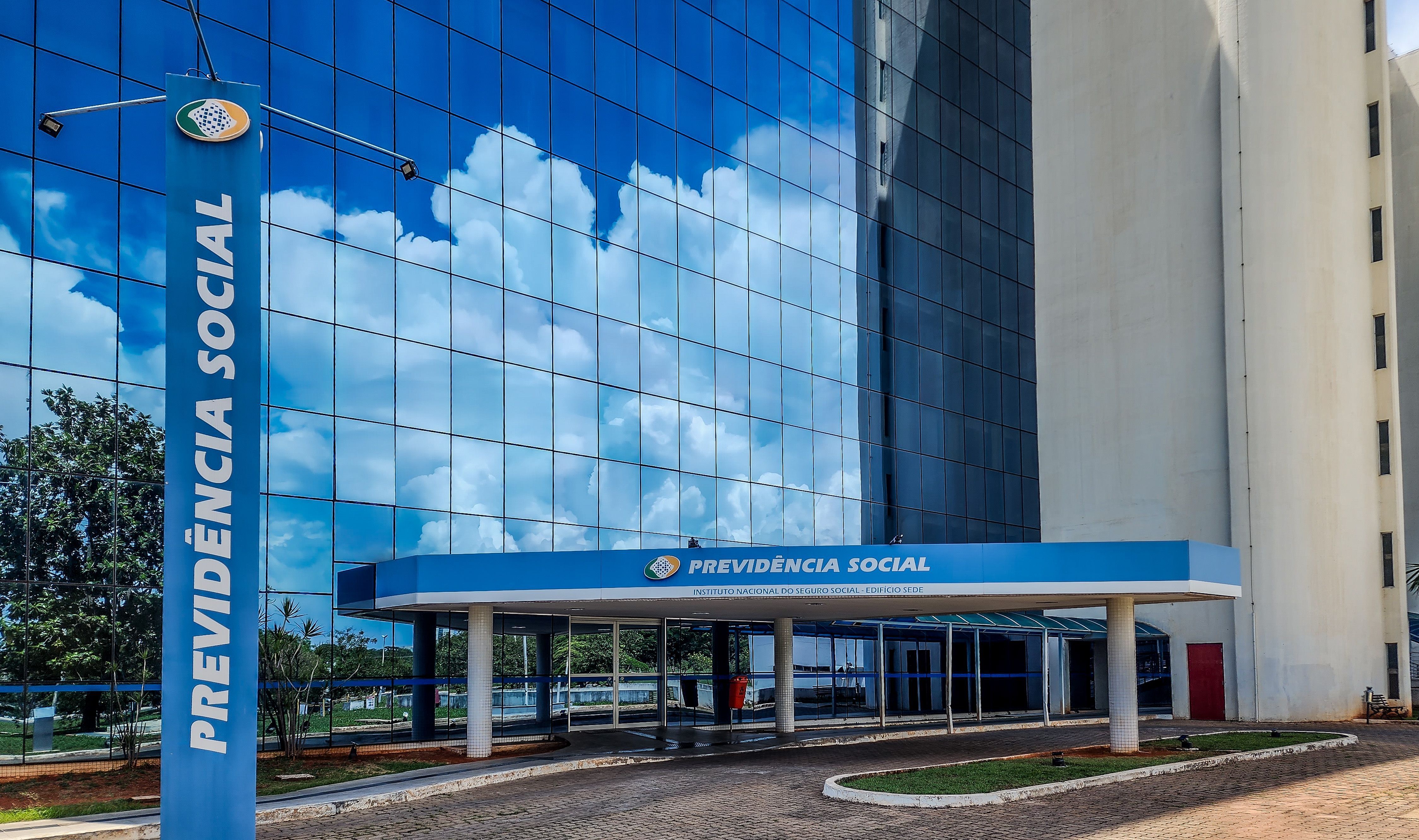 Fraude bilionária: INSS abre investigação interna contra 12 entidades