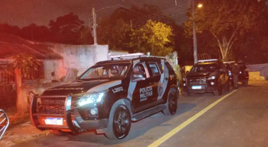 Casal armado rouba celular e morrem em confronto com a RONE