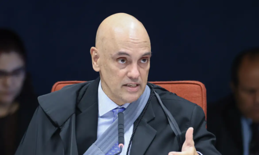 Moraes aceita denúncia contra sete acusados 