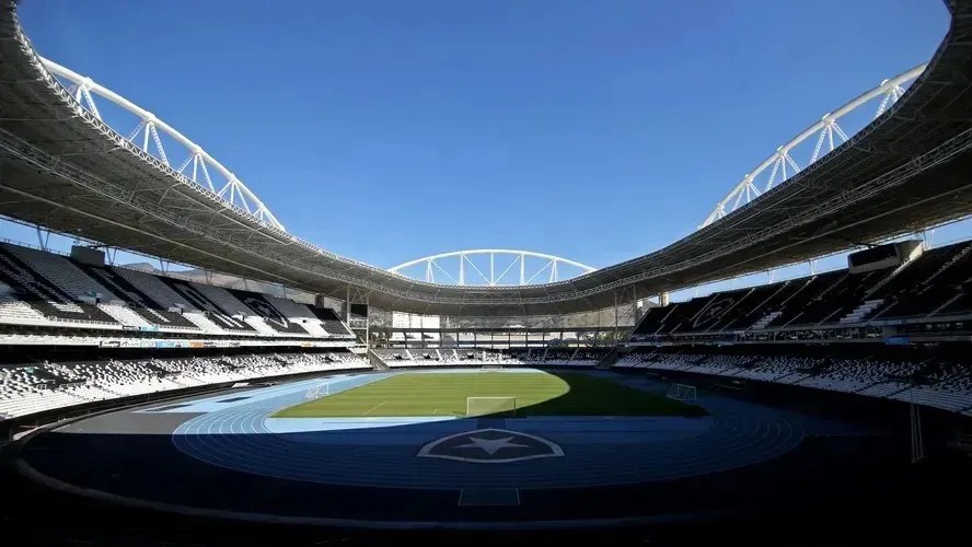 Botafogo x Internacional: horário e onde assistir ao jogo do Brasileirão