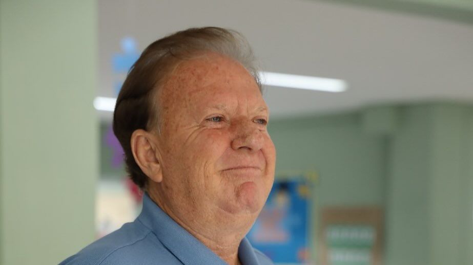 Secretário de educação é demitido por falas erradas.
