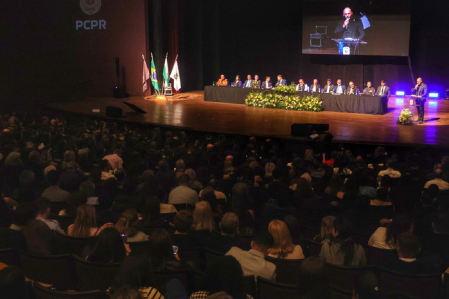 PC forma 126 policiais. Novos delegados, agentes e papiloscopistas.