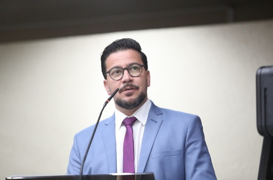 Tribunal de Contas do Paraná exige explicações sobre contrato com FAPEC