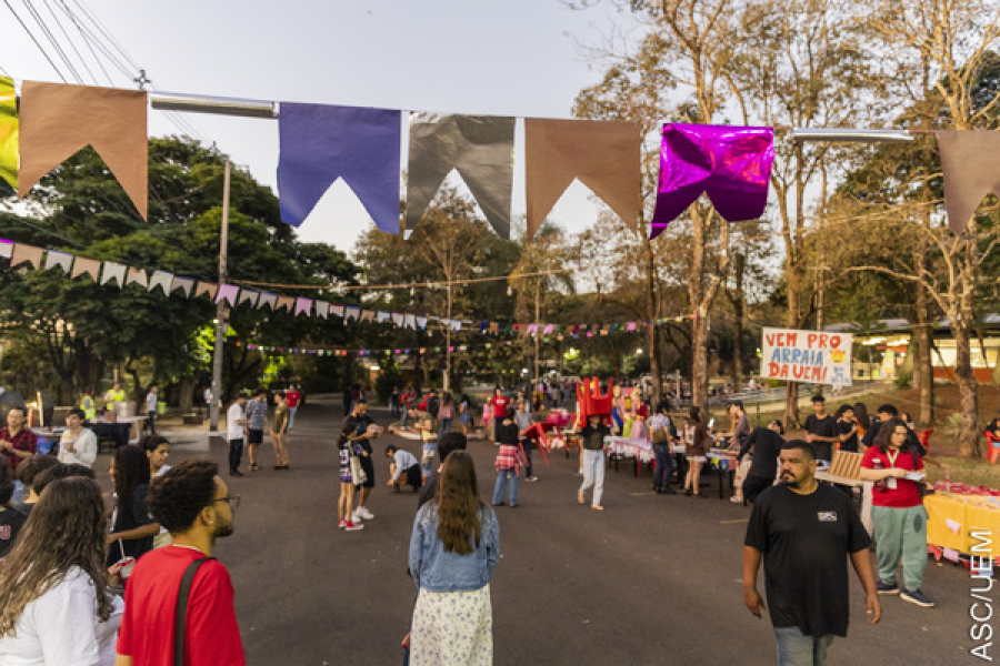 Arraiá da UEM: evento gratuito une cultura e diversão 