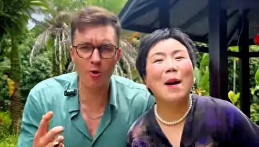 Chinesa causa polêmica ao ficar grávida do colega do filho