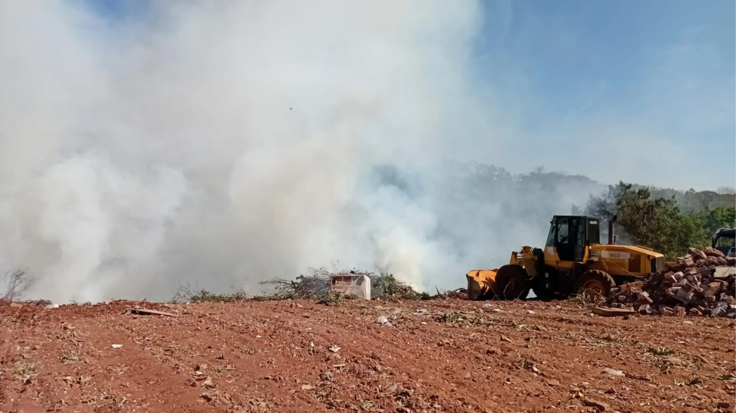 Defesa Civil e Bombeiros alertam sobre queimadas 