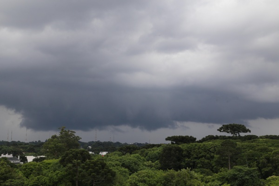Chuva e queda de temperatura
