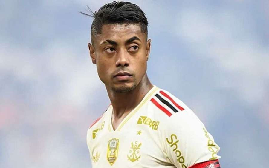 STJD suspende Bruno Henrique por 12 jogos.